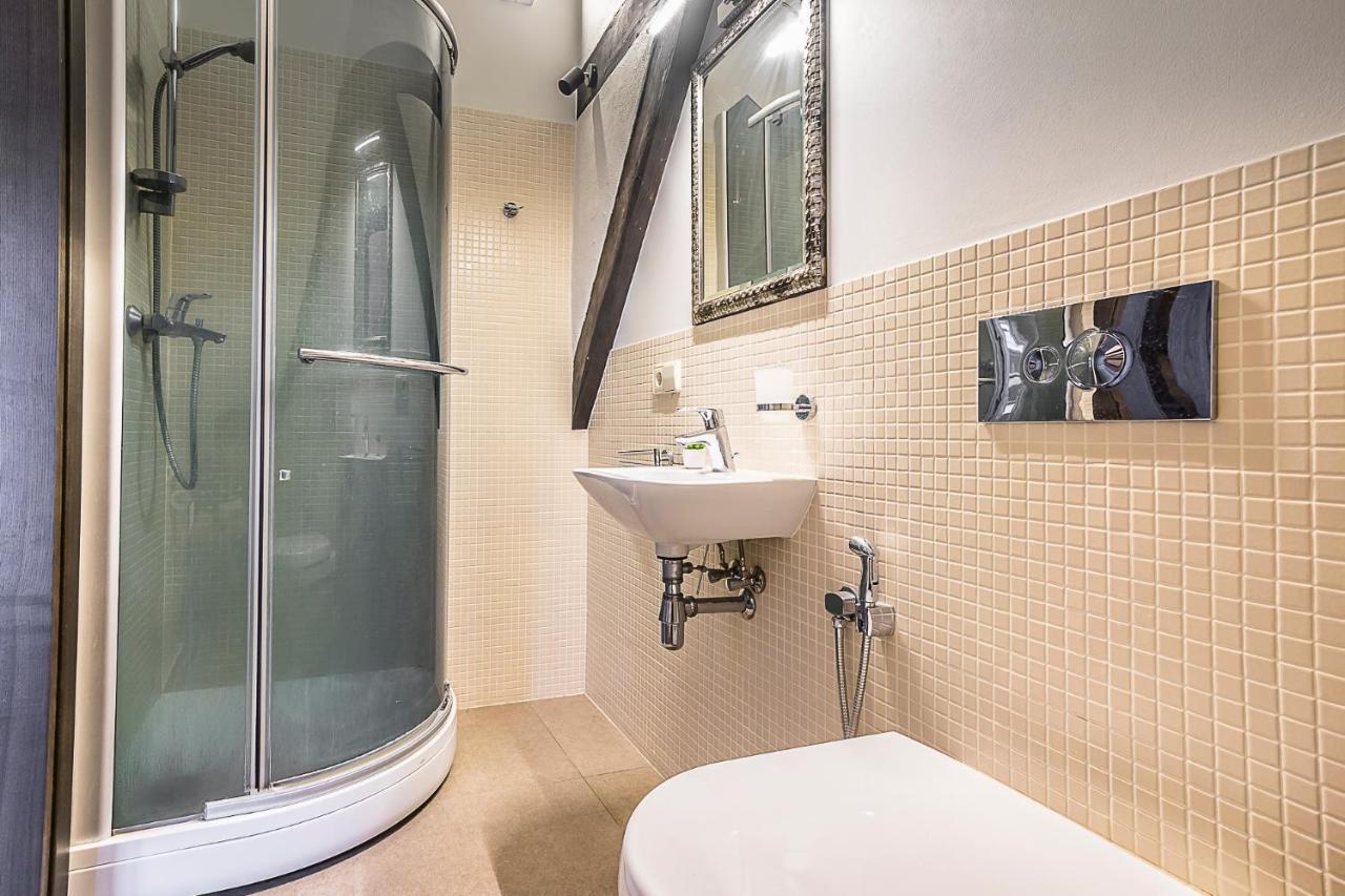 Winwinstay Apartments In Heart Of Old Town Riga Buitenkant foto