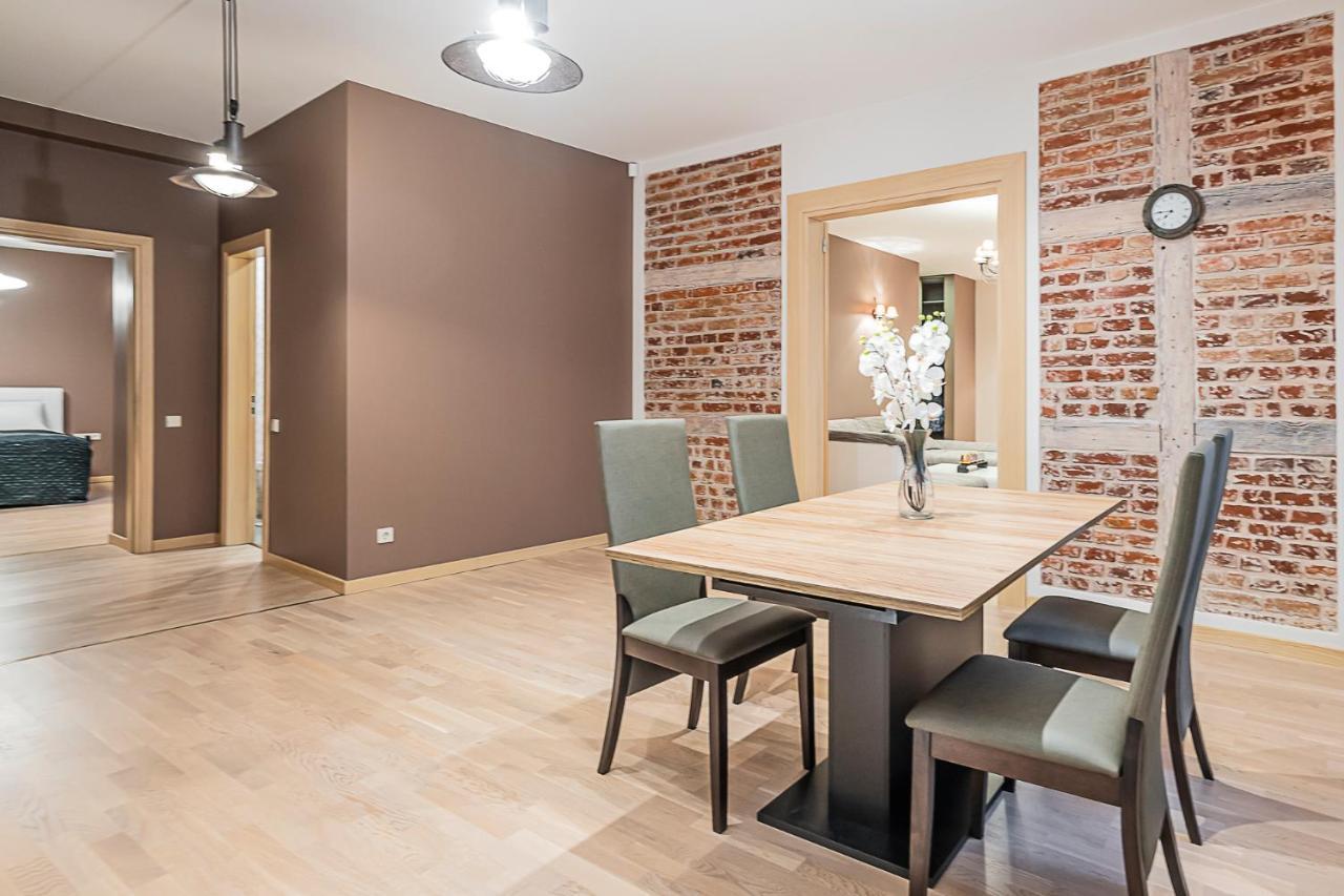 Winwinstay Apartments In Heart Of Old Town Riga Buitenkant foto